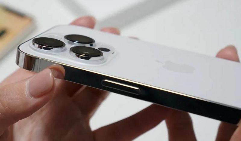 爆料稱 iPhone 15 Pro 將取消固態按鍵設計
