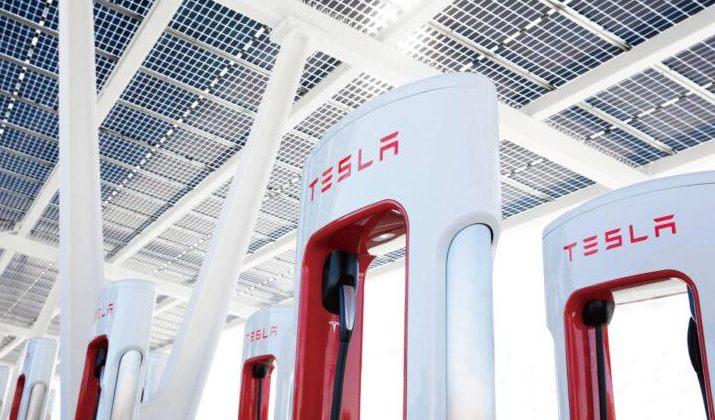 特斯拉計劃開放超級充電站：屆時非特斯拉電動車也可在超充充電