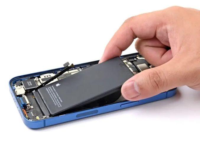 蘋果宣布3月起iPhone換電池費用漲價 ：最高漲幅達40%