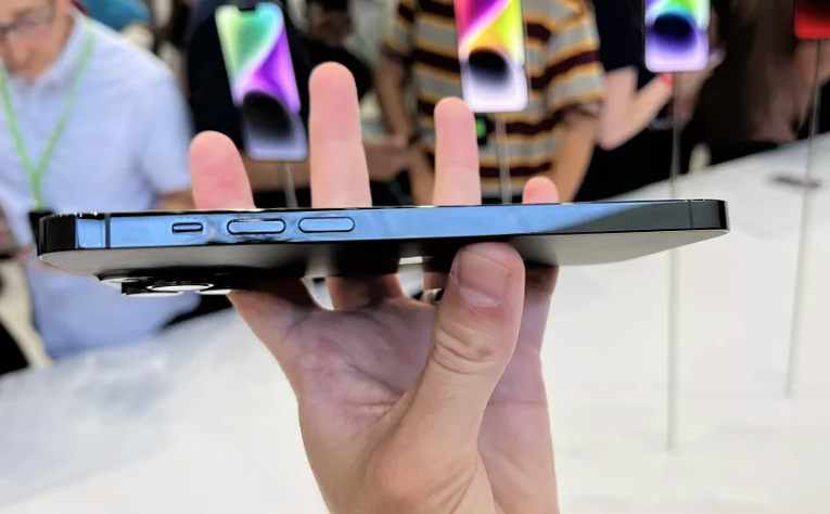蘋果稱旅行時 iPhone 用 eSIM 好處多，不怕遺失或被盜