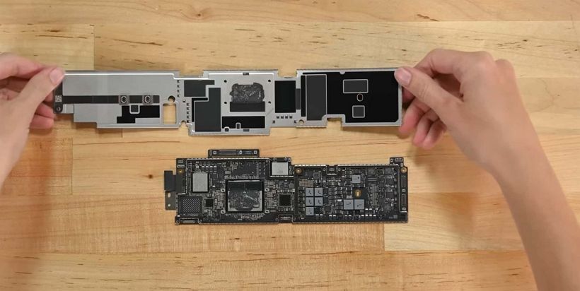 M2版MacBook Pro散熱好？只是蘋果的「設(shè)置」錯(cuò)覺(jué)