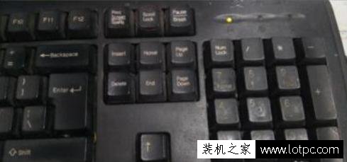 電腦開機顯示器不顯示？教你如何快速判斷是顯示器還是主機問題！