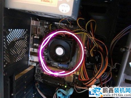 新電腦噪音很大怎么解決？
