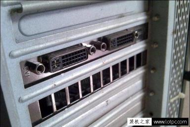 電腦一拖二教程：一臺主機兩個顯示器看電影玩游戲互相不沖突